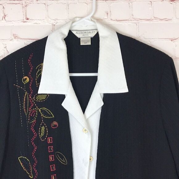 12P- Allison Daley 4Pc. Set career jackets… - Picture 8 of 15